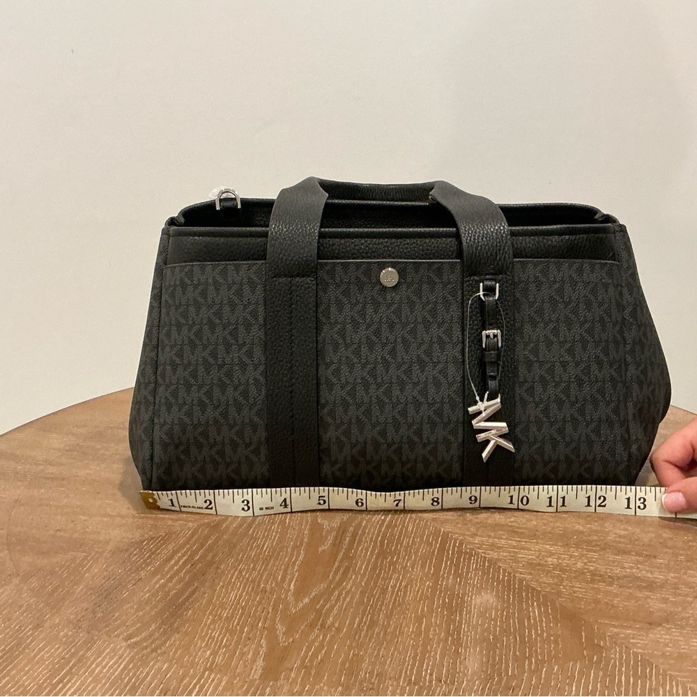 Michael Kors Black Tote Bag - Picture 4 of 4